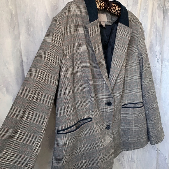 H&M+ Riding Coat - Picture 3 of 6